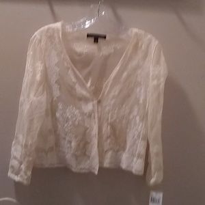 CHRIS MCLAUGHLIN OFF WHITE LACE BUTTON SHRUG, S, NWT